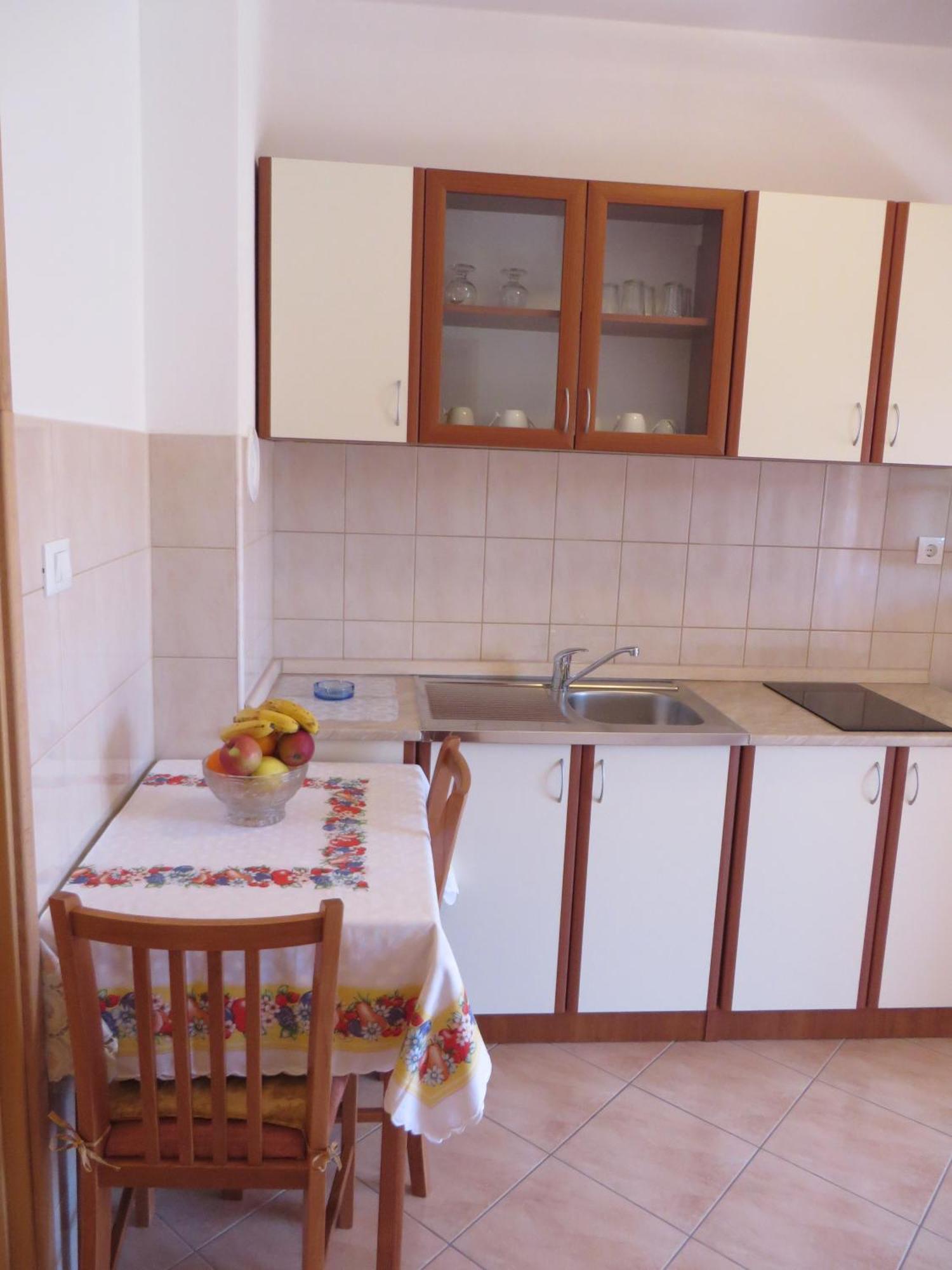 Apartment Cvita Биоград на Мору Екстериор снимка