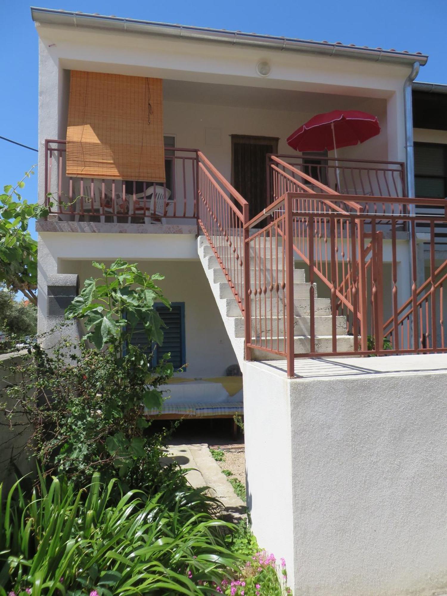 Apartment Cvita Биоград на Мору Екстериор снимка